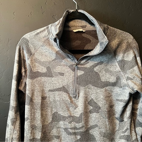 Mondetta Womens Camo Activewear Pullover Size:L - Picture 3 of 11